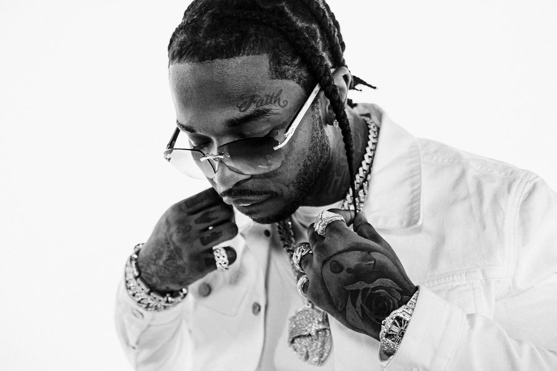 Albumul „Shoot for the Stars Aim for the Moon”, lansat de Pop Smoke, stabileste 2 recorduri in topurile Rap Albums & R&B/Hip-Hop Albums
