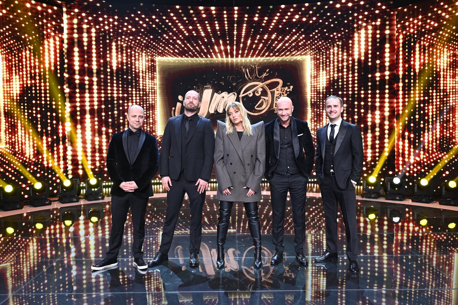 Gala Premiilor iUmor, astăzi, de la 20.30, la Antena 1! Loredana și Delia, moment neașteptat pe scena