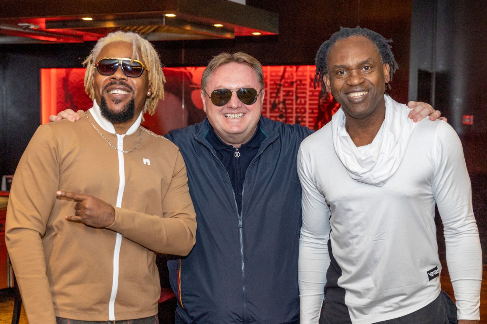 Dr. Alban s-a intors in Romania pentru videoclipul piesei „Moving On” cantata in duet cu Admiral C4C si Lian Ross