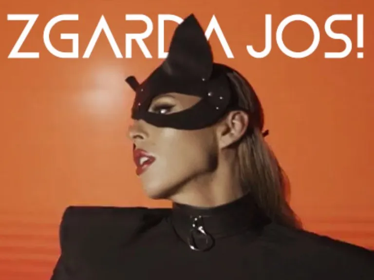 Roxana Nemes a lansat videoclipul piesei „Zgarda Jos”