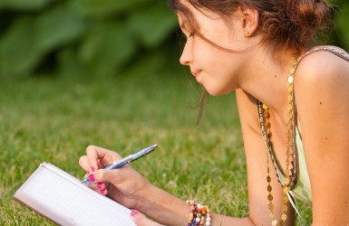 5 lucruri pe care TREBUIE să le faci înainte de a începe şcoala!