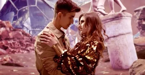 Sebastian Dobrincu si Ioana Ignat au lansat videoclipul SF al piesei „Inima Naiva”