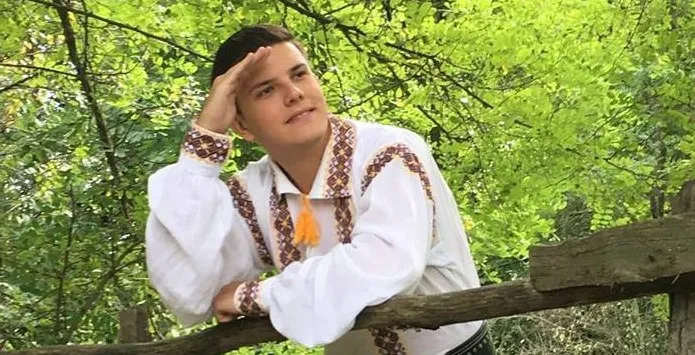 Interviu Sebi David: „Mi-am redescoperit pasiunea de a gati, am facut gogosi, cozonac, paine si sarmale in izolare!
