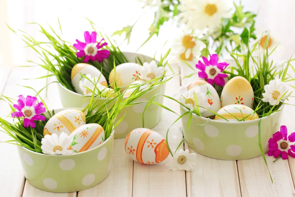 DIY: 5 decoraţiuni şi dulciuri drăguţe pentru Paşte