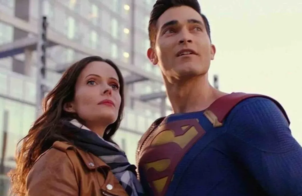 Superman & Lois va reveni pentru un al doilea sezon, iar fanii sunt în extaz
