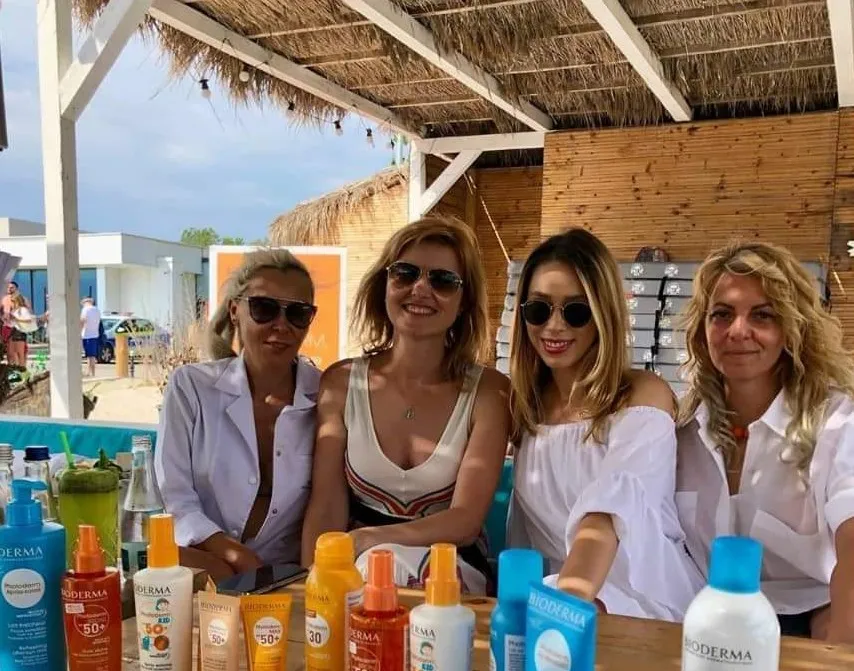 Solista Paula Hriscu face plaja in siguranta!