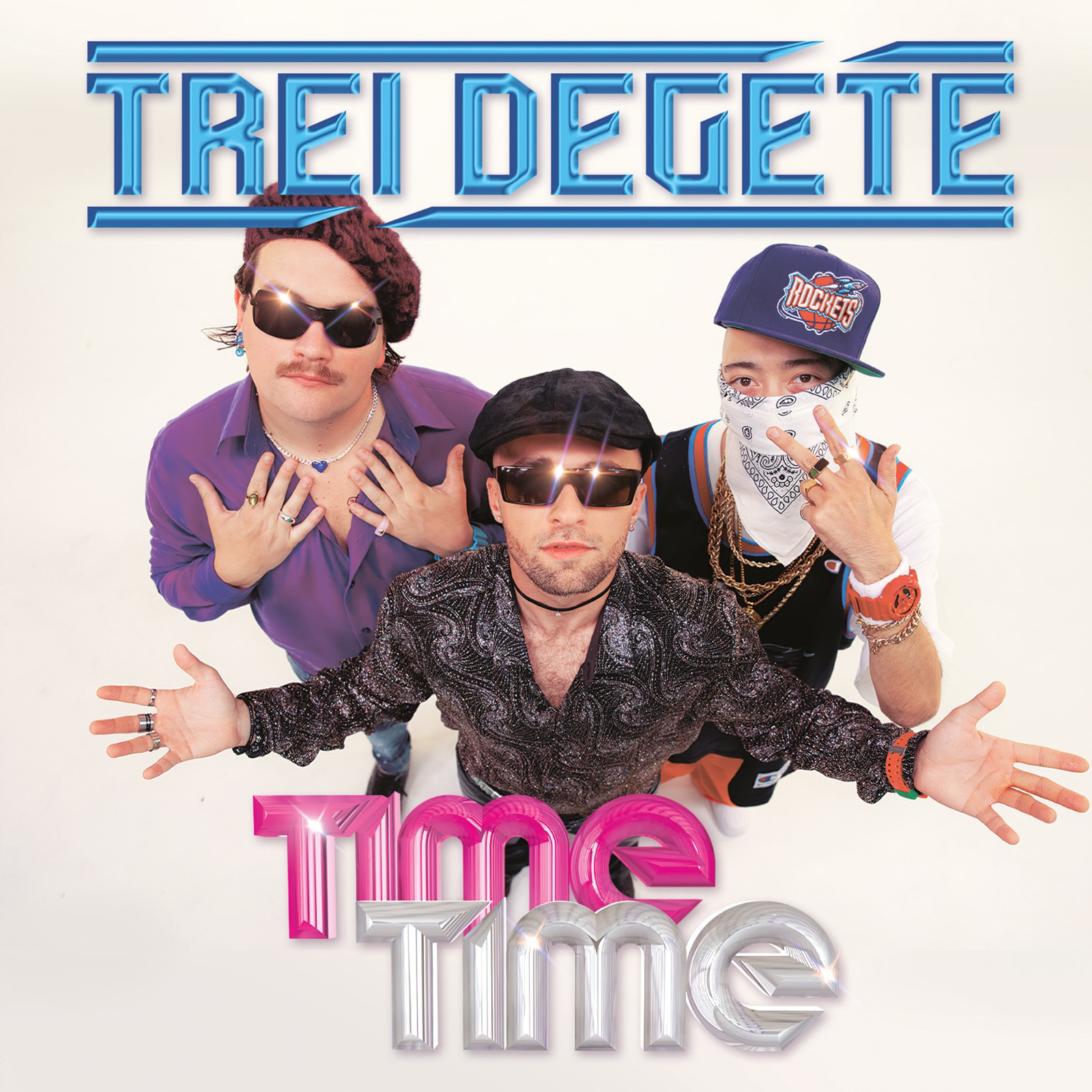 Anii 2000 s-au intors in piesa „Time time” a trupei Trei Degete