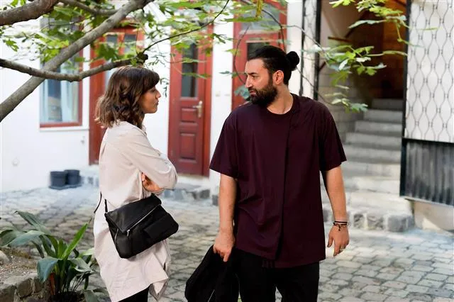 Smiley debuteaza in rolul principal in filmul „Odata pentru totdeauna”, care se lanseaza in cinematografe pe 25 februarie 2022
