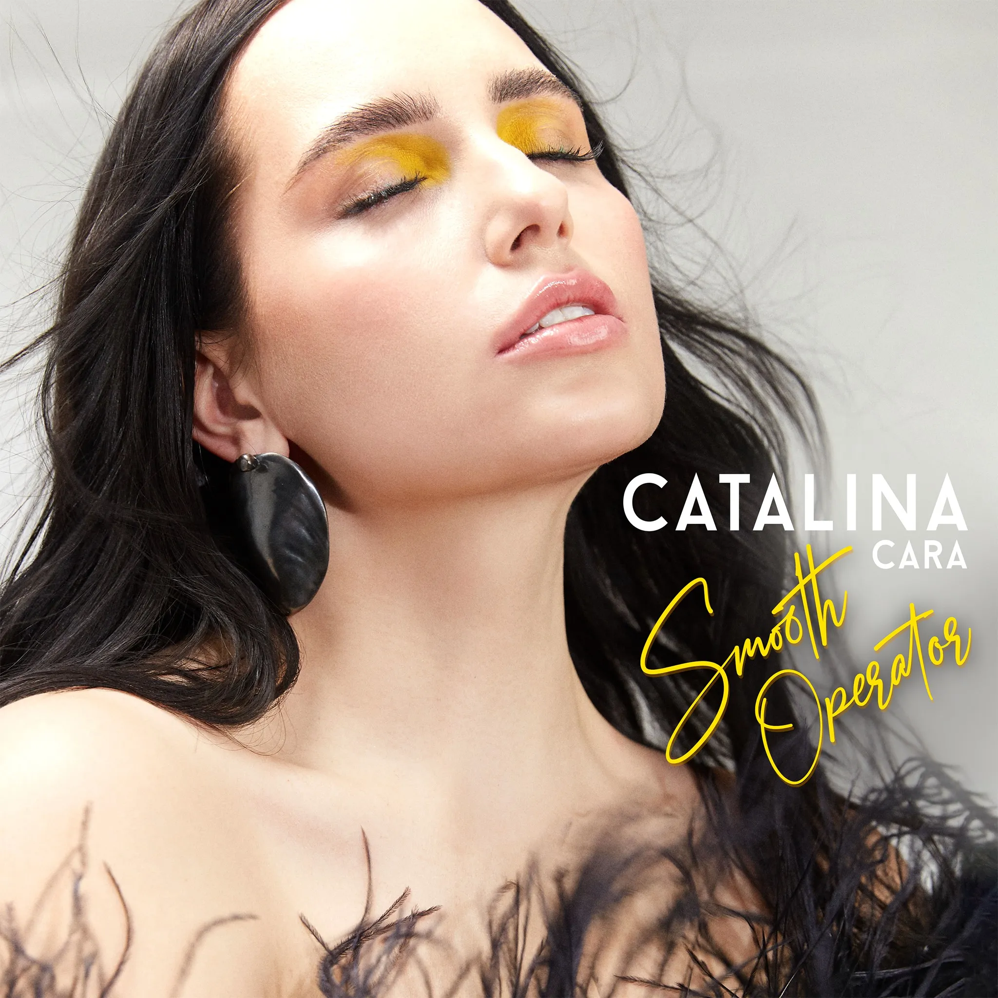 Catalina Cara a lansat “Smooth Operator” – Sade cover