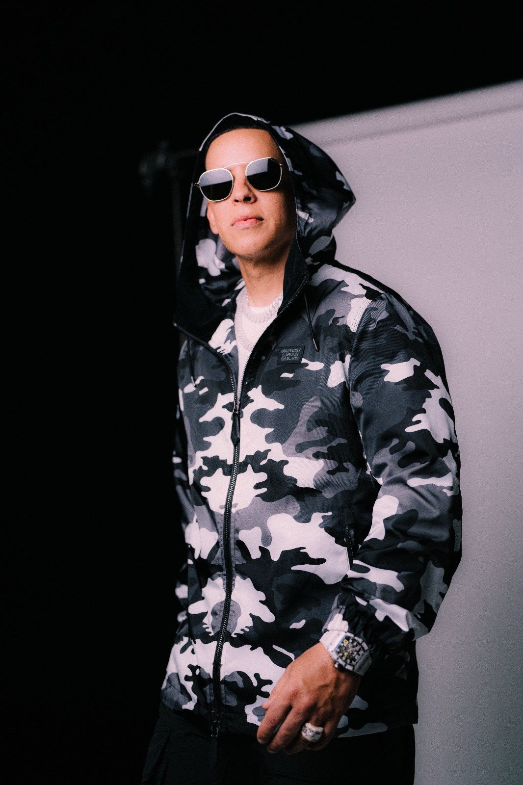 Daddy Yankee a lansat albumul „Legendaddy” prin care se retrage din industria muzicala