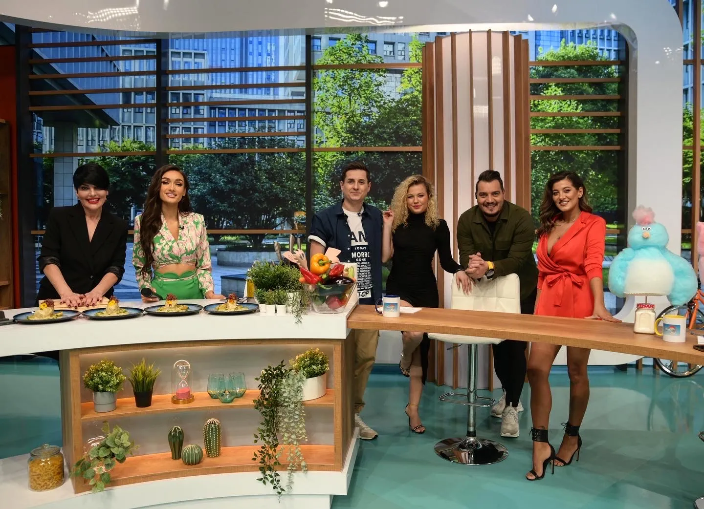 Ce au făcut vedetele de la “Dimineața cu noi”, imediat după prima ediție a emisiunii de la Kanal D