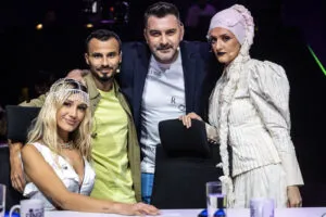 ONE TRUE SINGER_jury(2)
