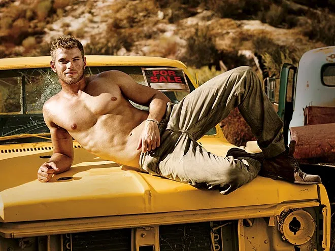 Emmett Cullen din „Twilight”, actorul Kellan Lutz implineste 37 de ani