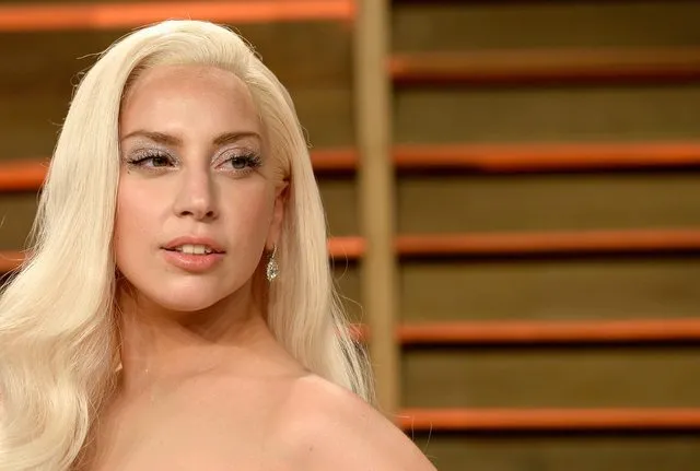 Cum arata Lady GaGa in adolescenta! Solista actrita implineste 36 de ani!