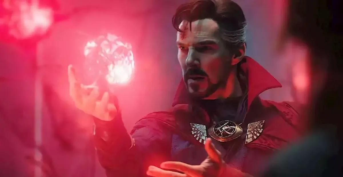 Din 5 mai il reîntâlnim pe Doctor Strange în Multiversul Nebuniei”