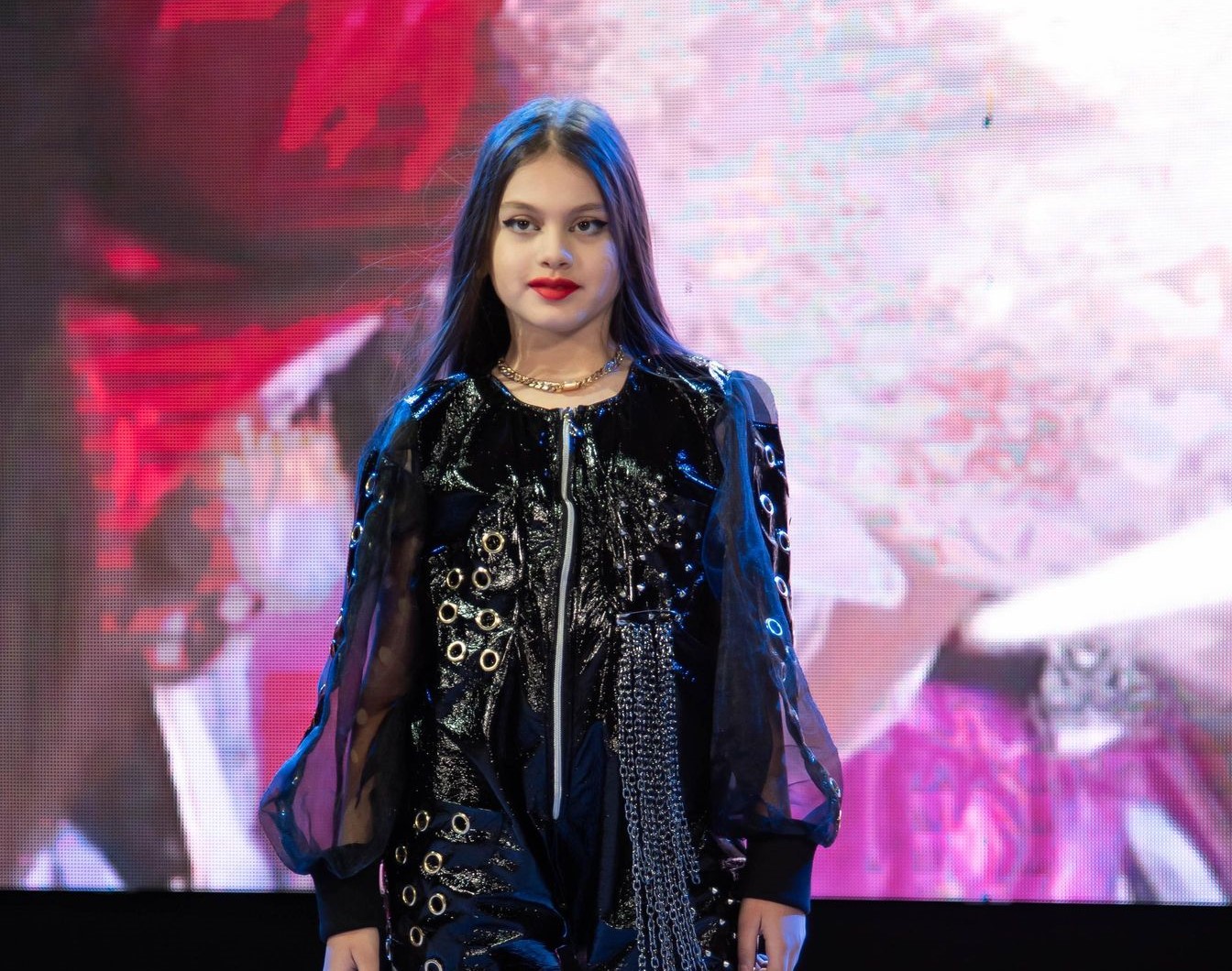 Rihana Marinescu, un artist complet si complex la 11 ani