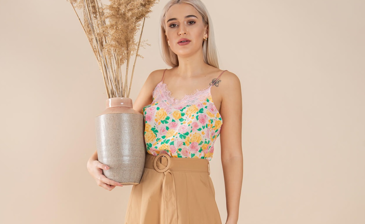 Actualizează-ți garderoba cu cele mai noi piese vestimentare de la Resense