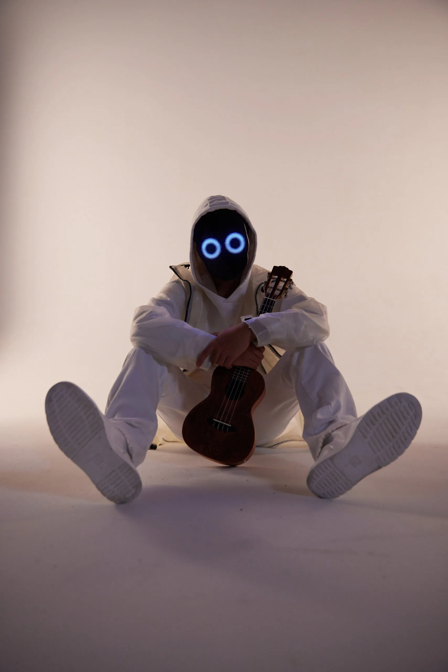 BoyWithUke a lansat albumul „Serotonin Dreams”