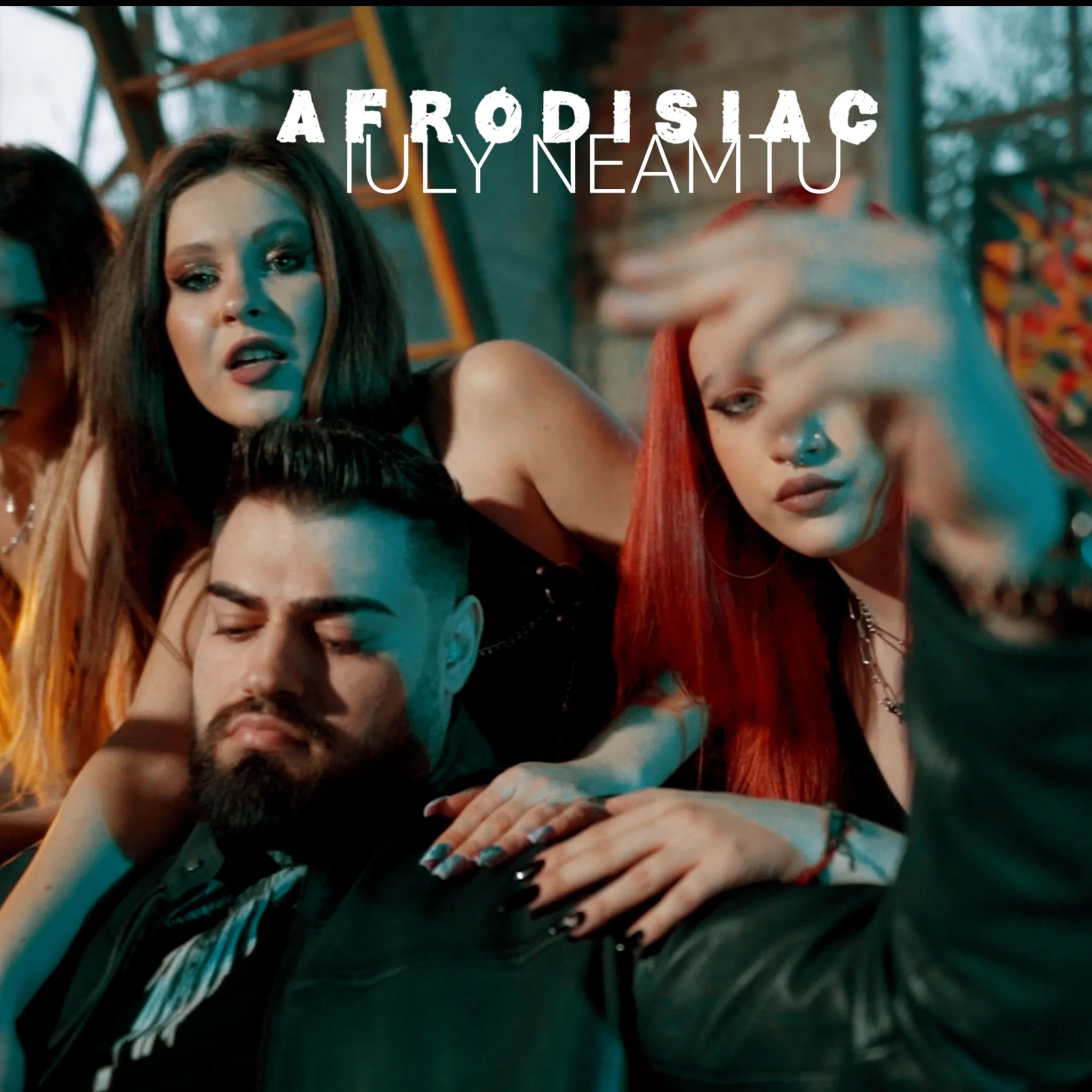 Iuly Neamțu a revenit cu „Afrodisiac”, un nou hit balkanic