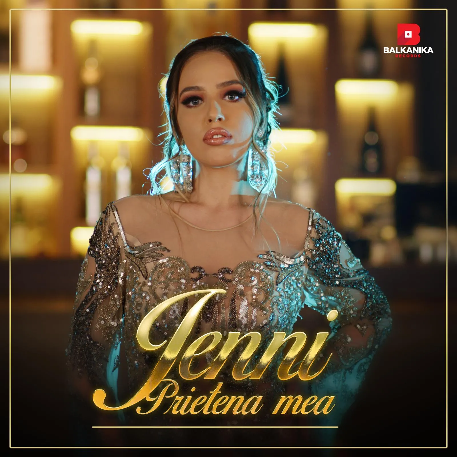 Jenni a lansat videoclipul piesei „Prietena mea”, o adevărată desfășurare de forțe