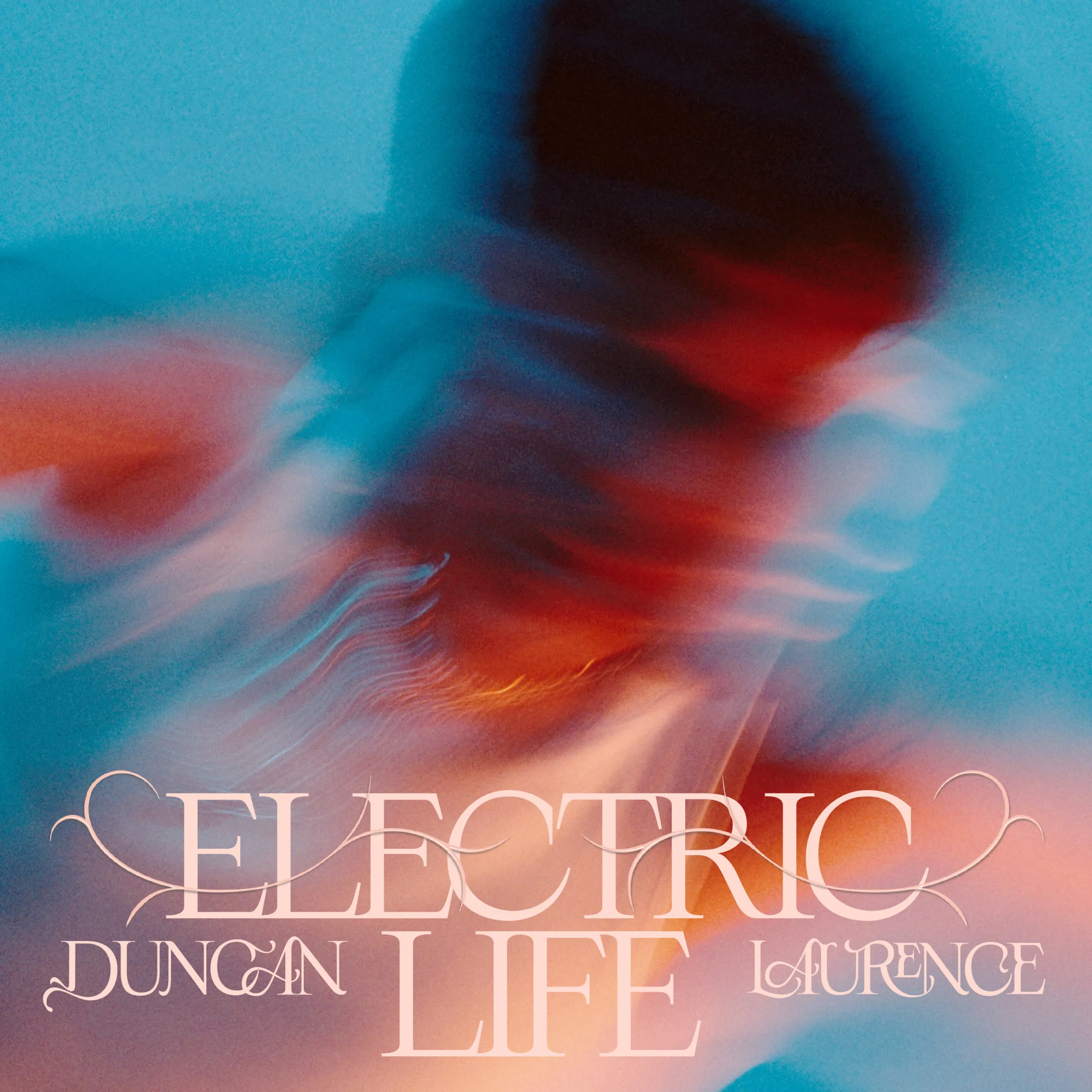 Duncan Laurence lanseaza single-ul „Electric Life”