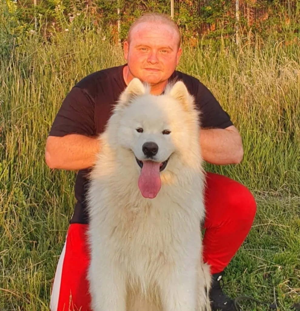 Mihai Nae si experientele lui cu cainii vedetelor. Azi povesteste despre cel al Pauliei Seling