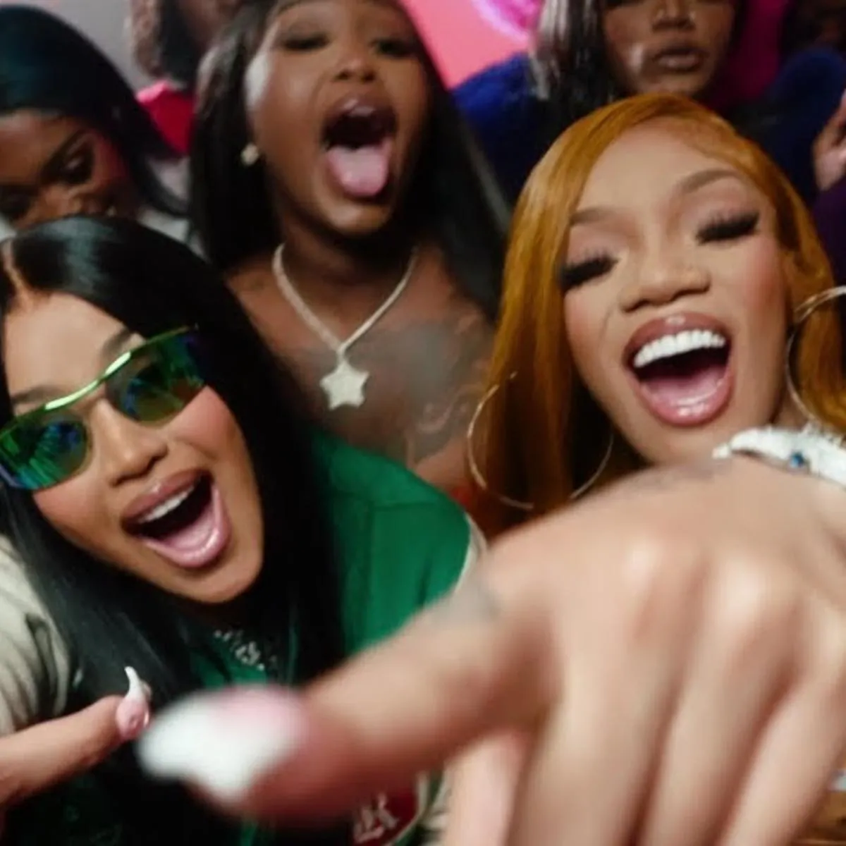 GloRilla colaborează cu Cardi B pentru “Tomorrow 2”