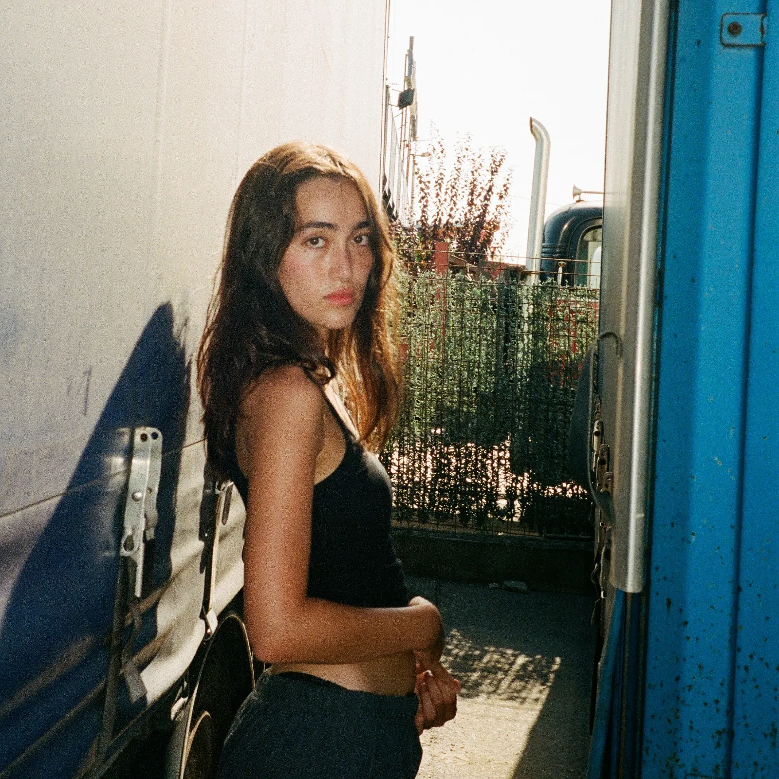 Mina Okabe lanseaza single-ul „Rain”