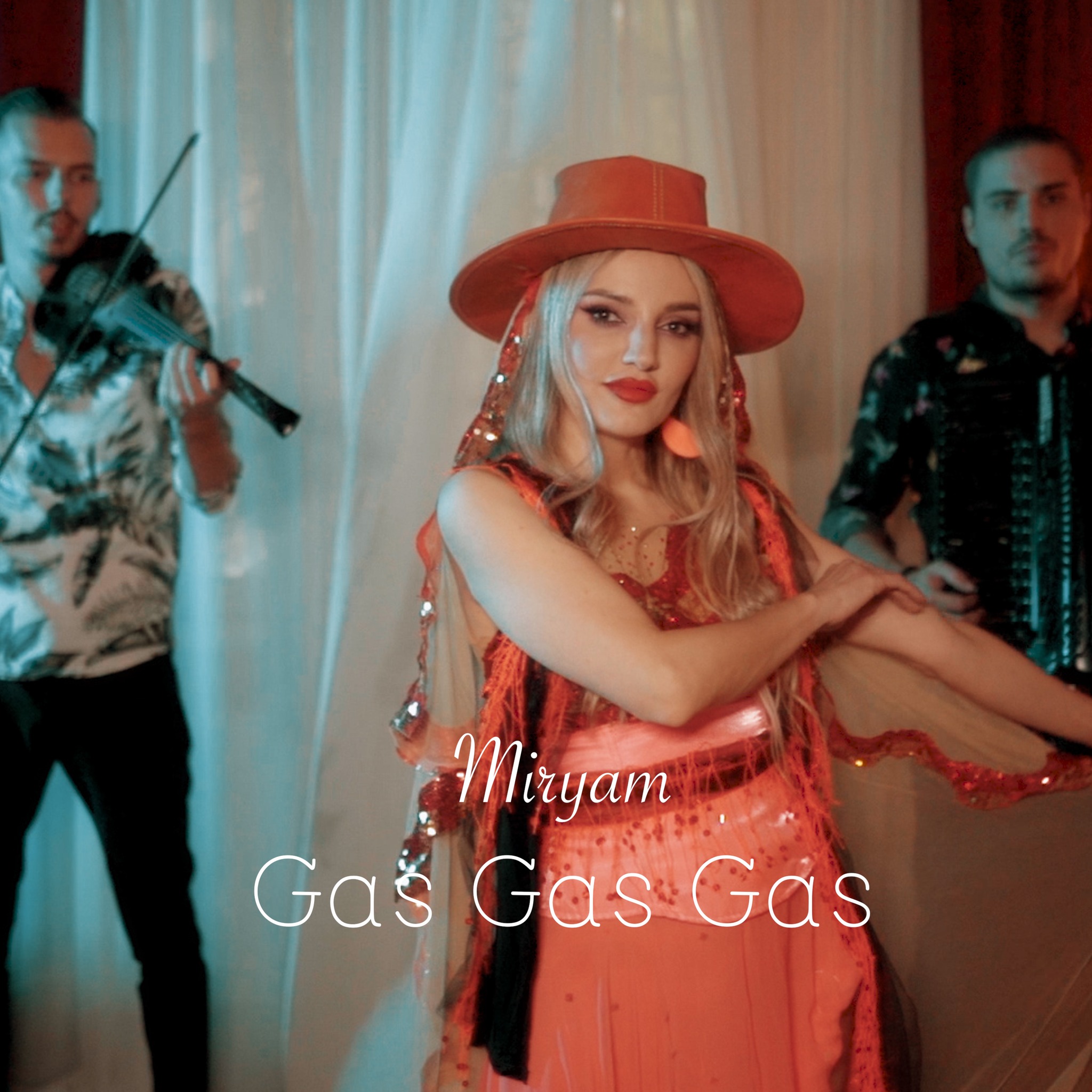 Miryam dă lovitura cu „Gas, Gas, Gas” – „Nu poți sta pe loc, îți fug picioarele instant, indiferent unde te afli, îți vine să dansezi”