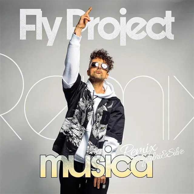 Italia iubeste Fly Project