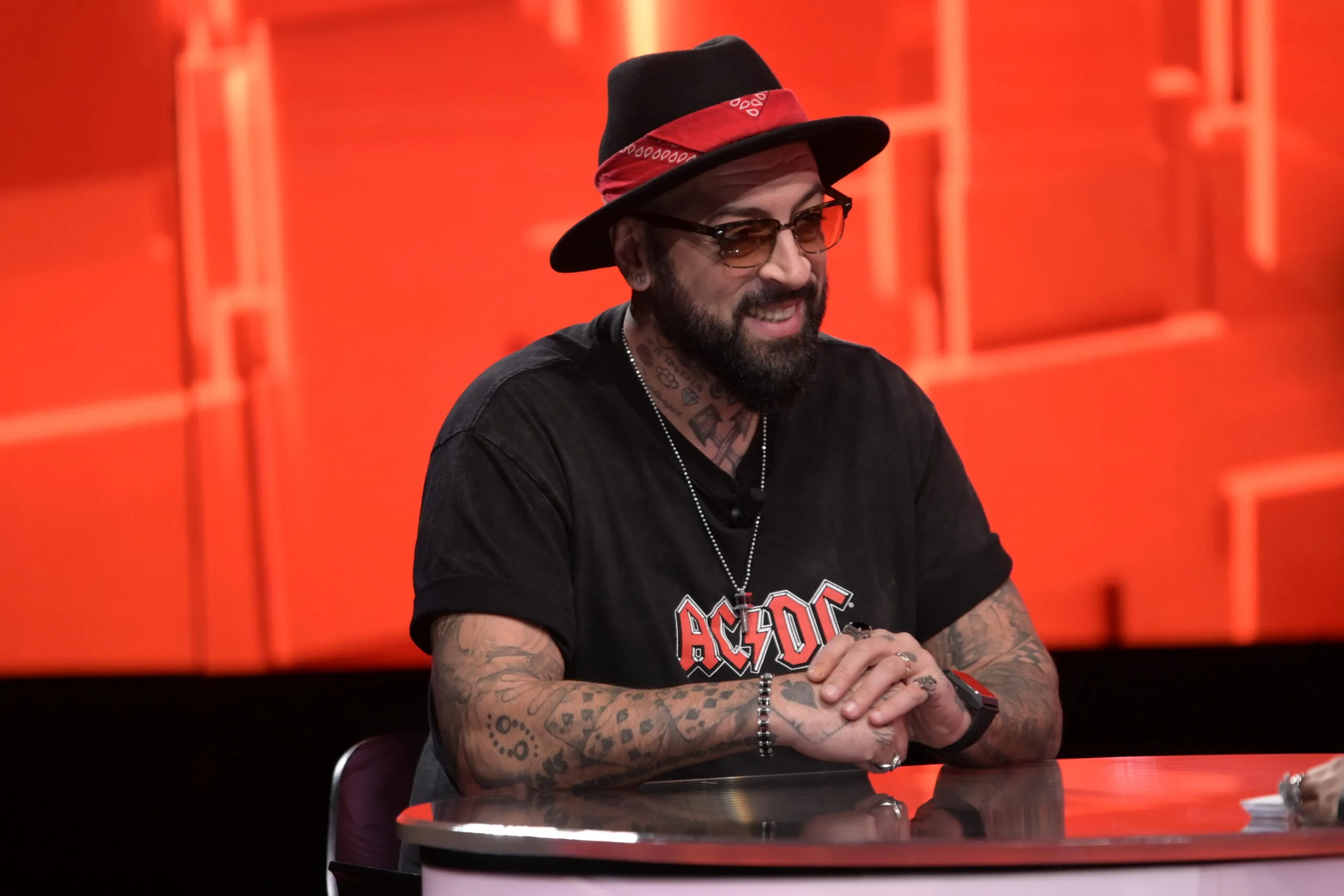 CRBL vine duminică la “40 de întrebări cu Denise Rifai”. Artistul căruia dansul i-a guvernat întreaga viață se va dezvălui publicului într-un interviu memorabil
