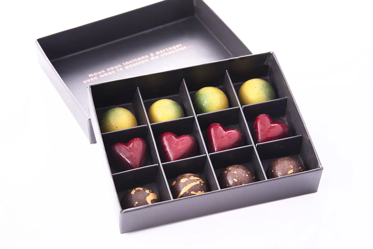 Sweeteria lansează prima gamă de praline artizanale fără zahăr, realizată 100% din ingrediente naturale