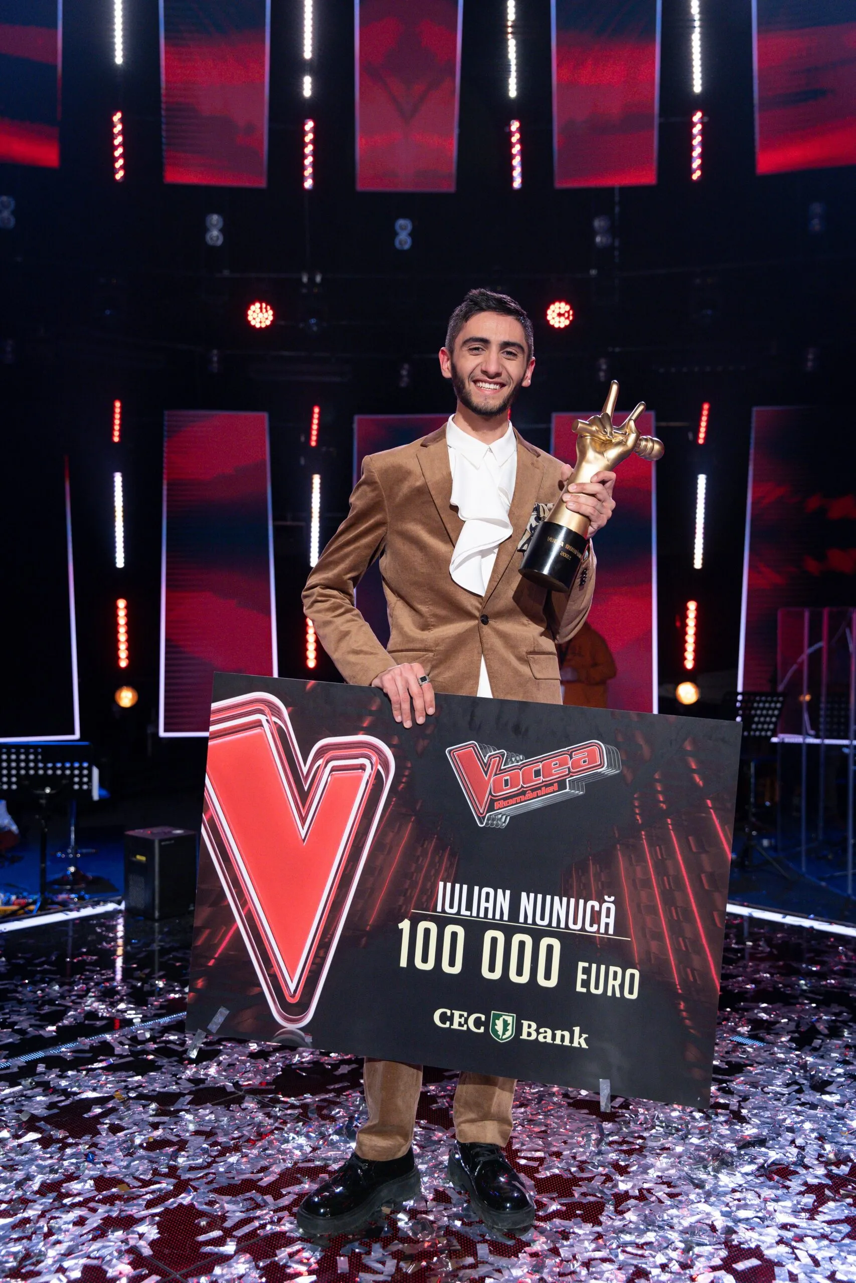 Iulian Nunucă este câștigătorul sezonului 10 Vocea României. Finala a fost lider absolut de audiență aseară!