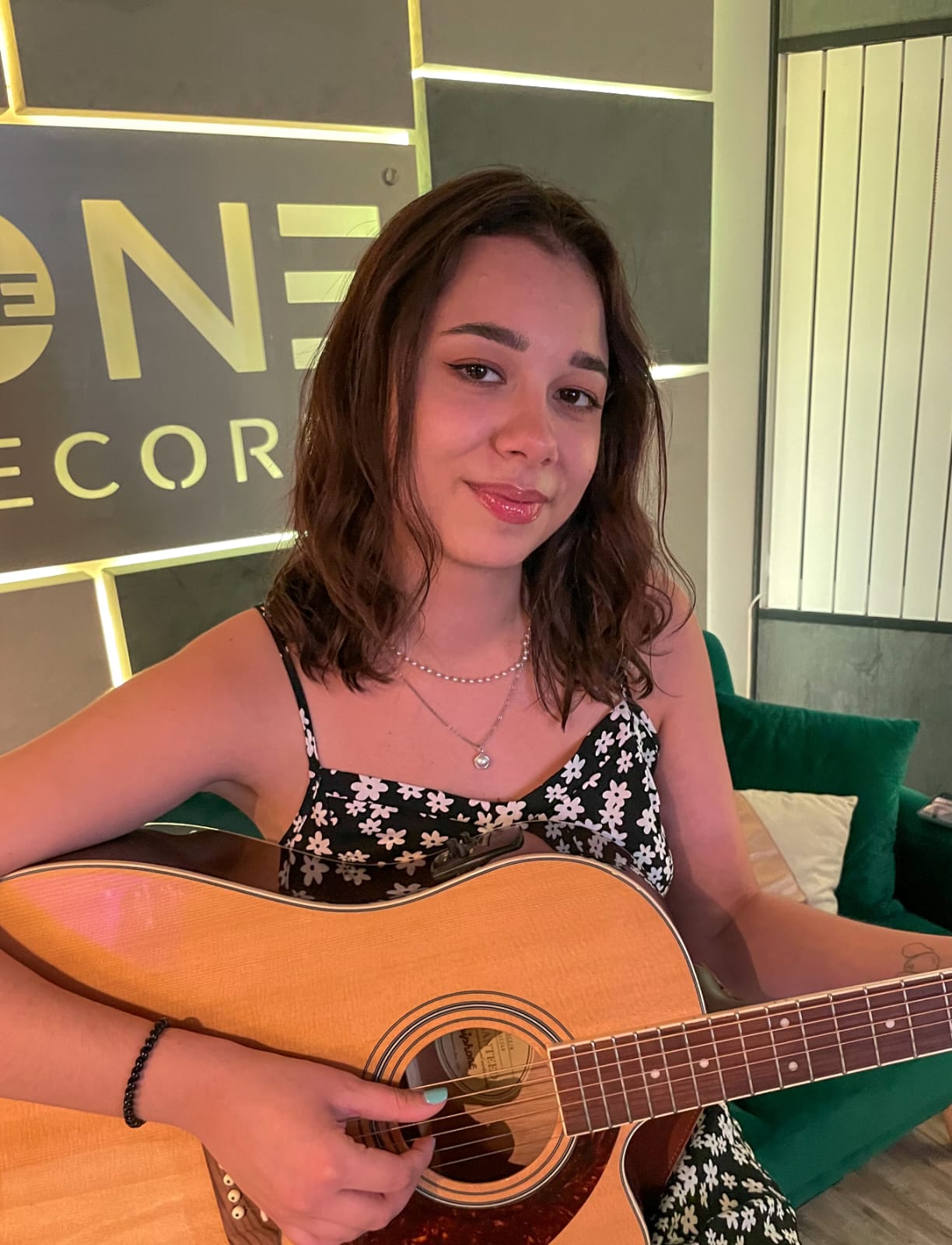 TanFeelz, artista care a cucerit publicul american