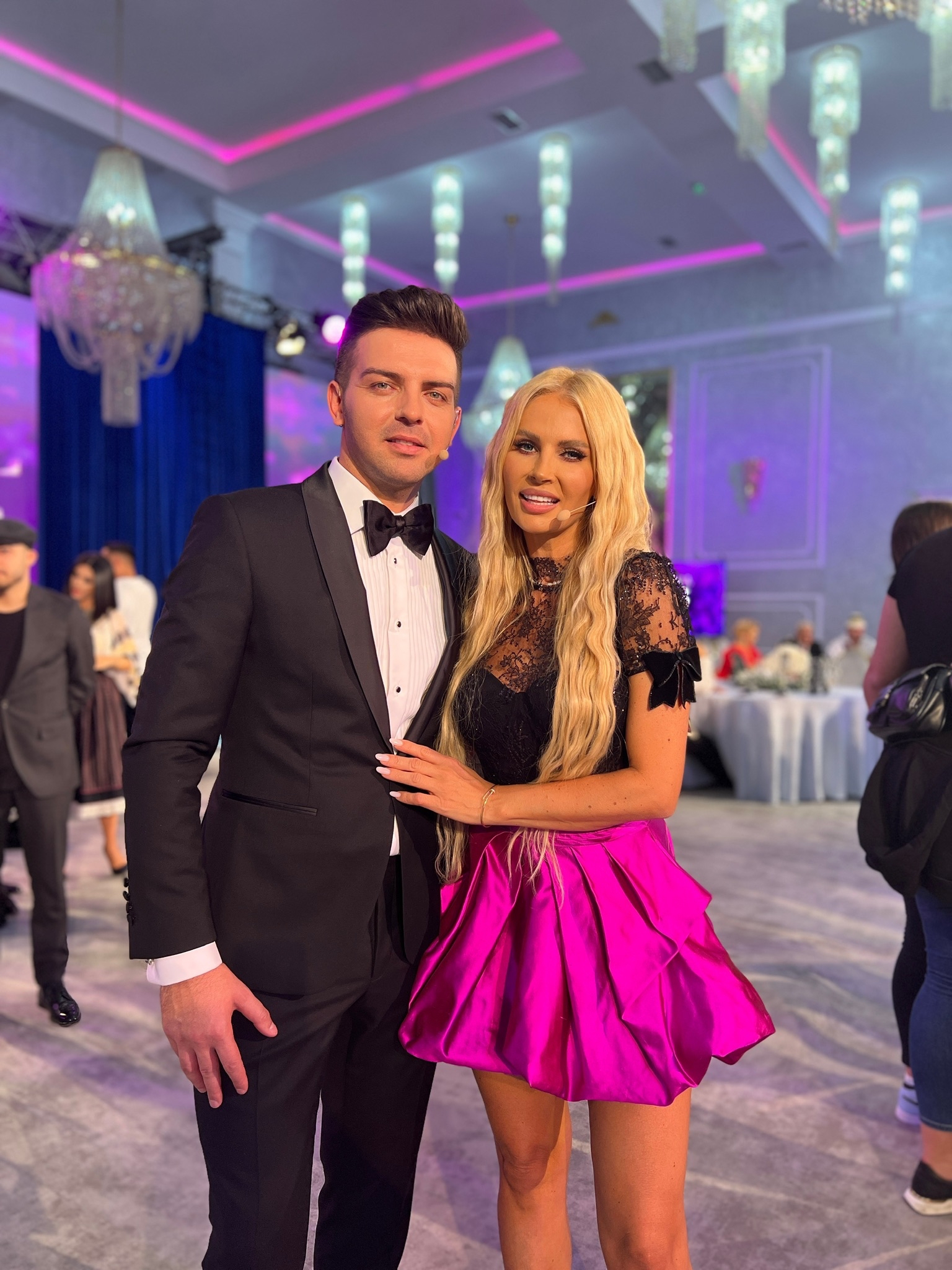 În noaptea dintre ani, Antena Stars le aduce telespectatorilor cel mai lung program din istoria Revelioanelor