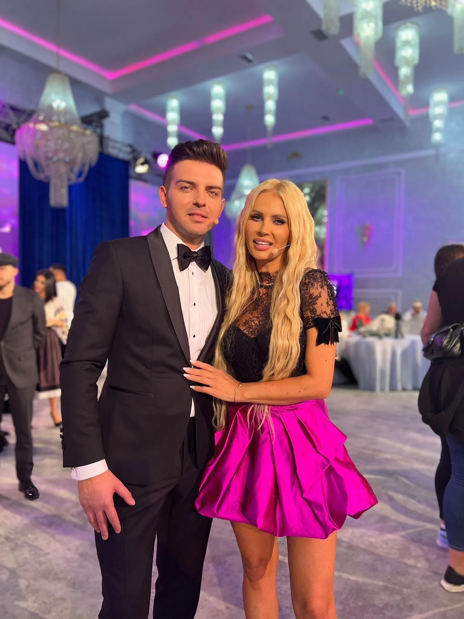 În noaptea dintre ani, Antena Stars le aduce telespectatorilor cel mai lung program din istoria Revelioanelor