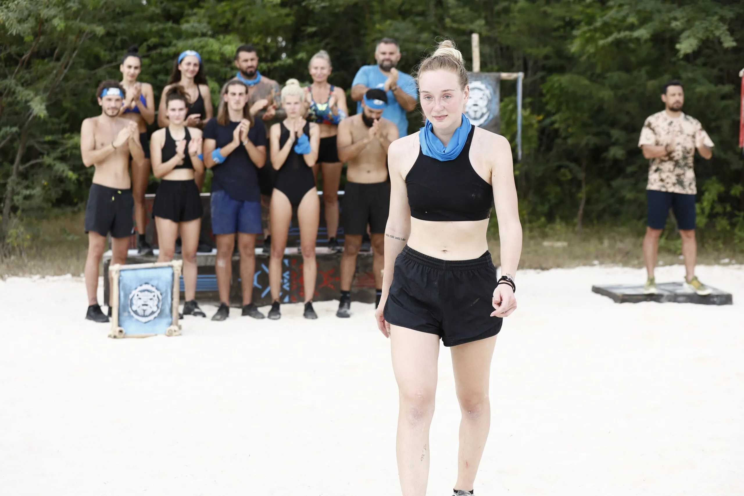 Daria Chiper este prima concurenta eliminata din echipa Razboinicilor, la Survivor Romania! Diseara, triburile se intalnesc in Jocul pentru Imunitate