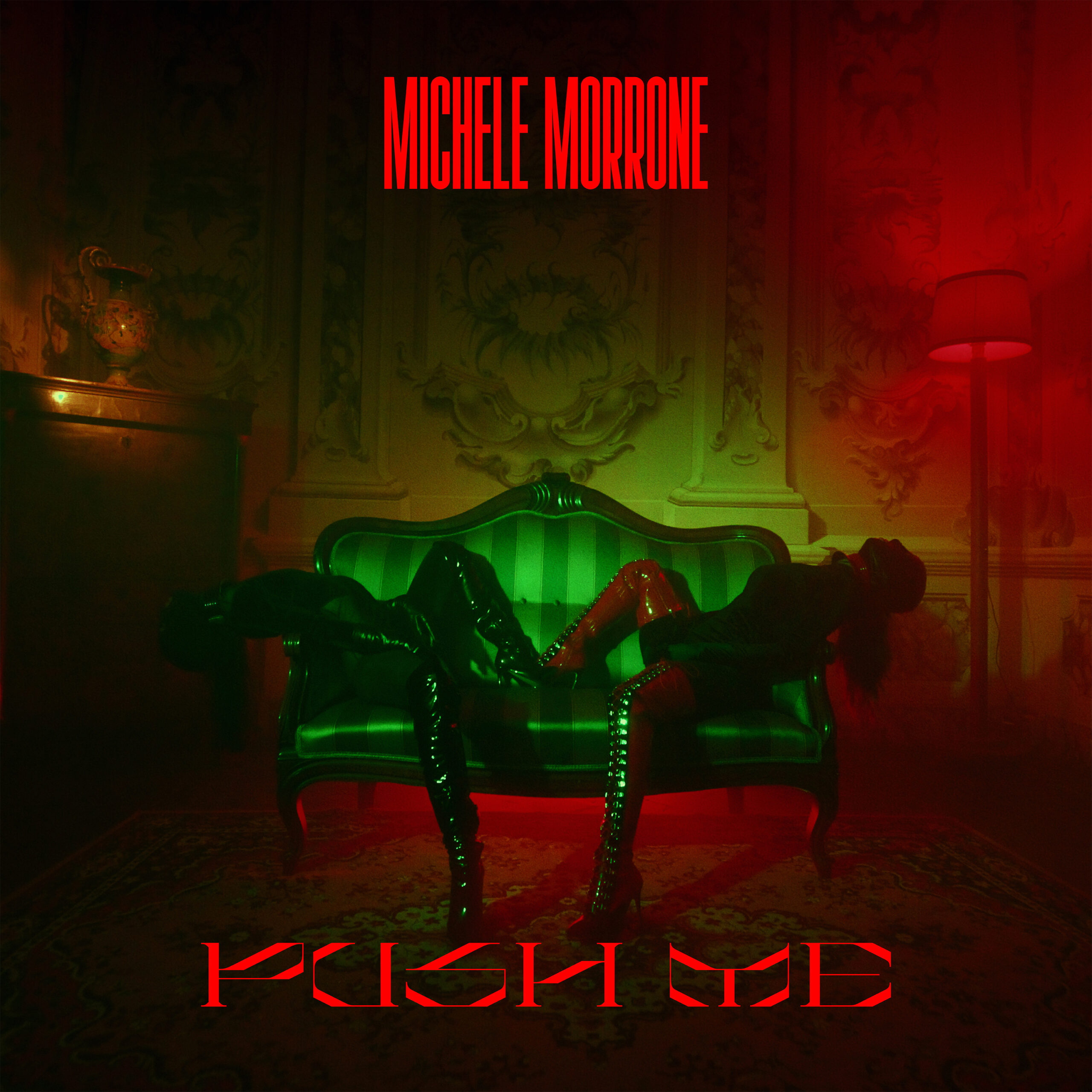 Michele Morrone a lansat “Push Me”