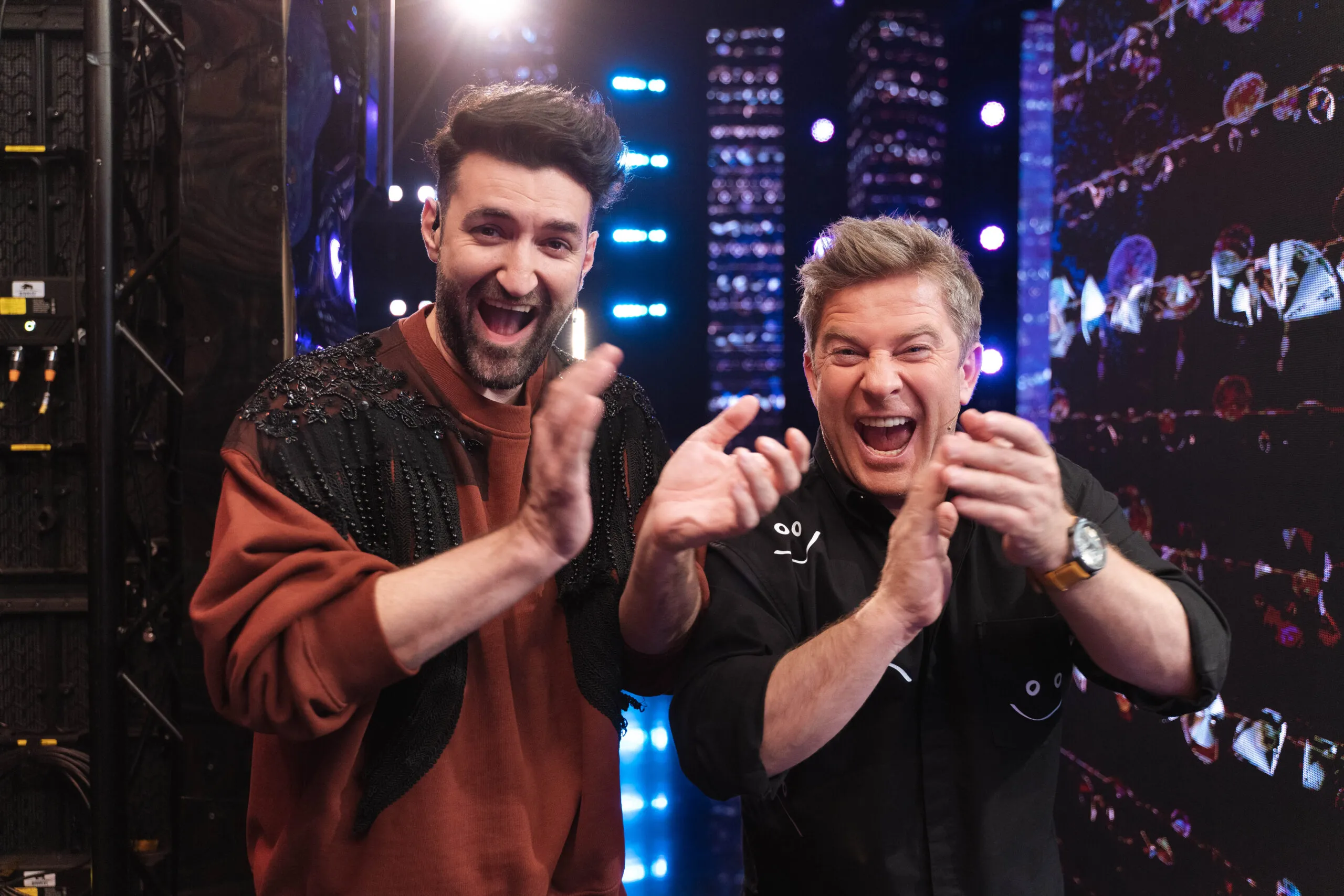 Curaj pe bune, in aceasta seara, la Romanii au talent! ”Mi se pare fascinant unde poate sa duca creativitatea unui artist”