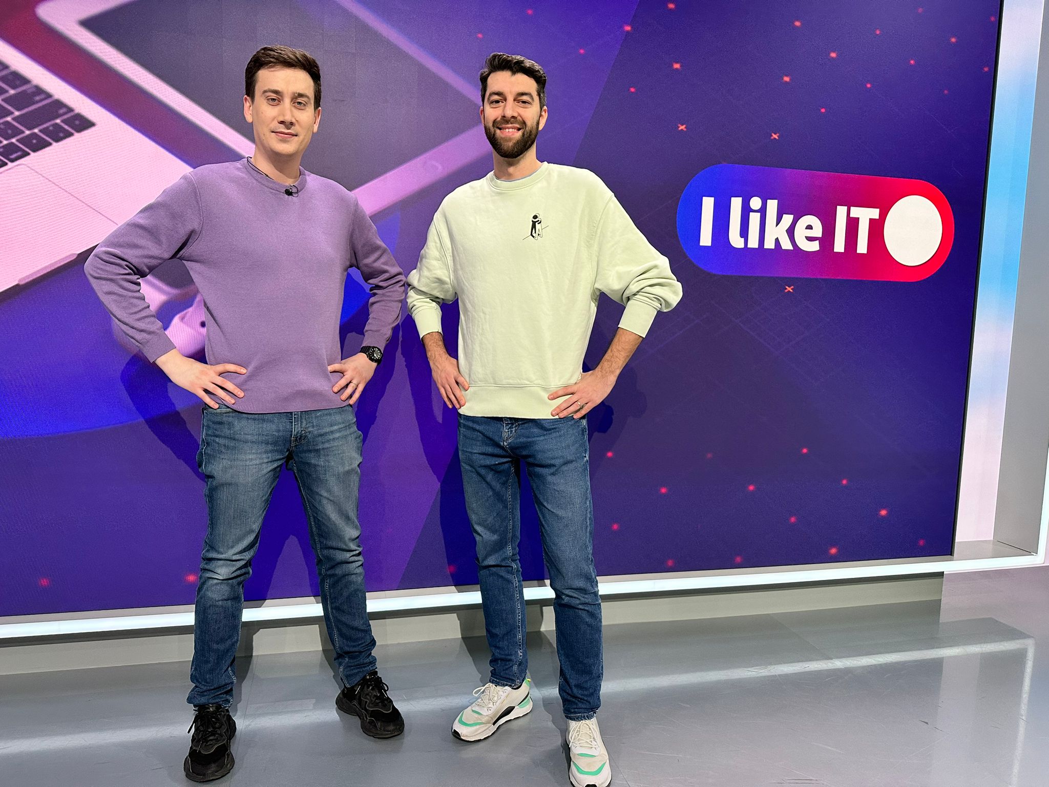 Sambata, de la ora 10:00, Shurubel vine in platoul iLike IT pentru a testa cele mai noi telefoane mobile!