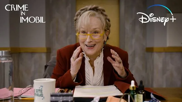 Disney+ a dezvaluit primele imagini din sezonul 3 din serialul original de comedie, „Crime în imobil”