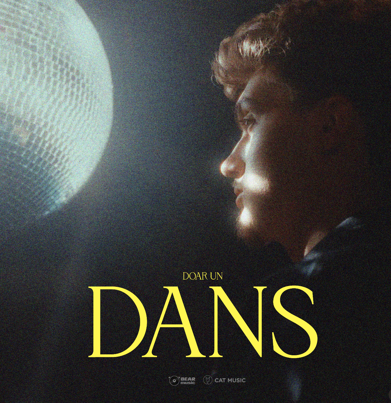 „Doar un dans” este numele single-ului pe care Moisha îl aduce în playlist-uri