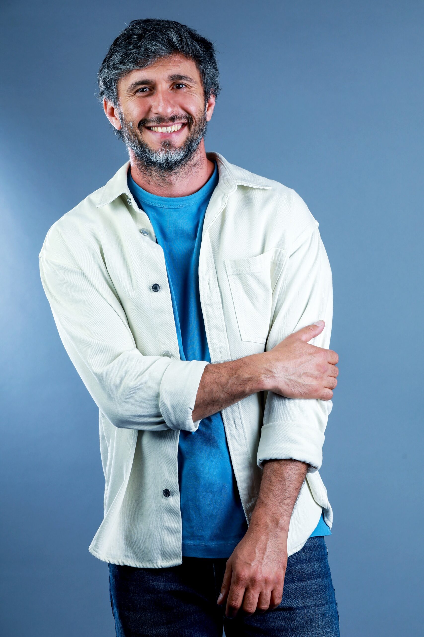 Dragos Bucur, Cristina Joia, Alex Gavrilescu, Andra Marinescu si Oana Boghiu sunt gata sa cladeasca Visuri la cheie, in sezonul 10!