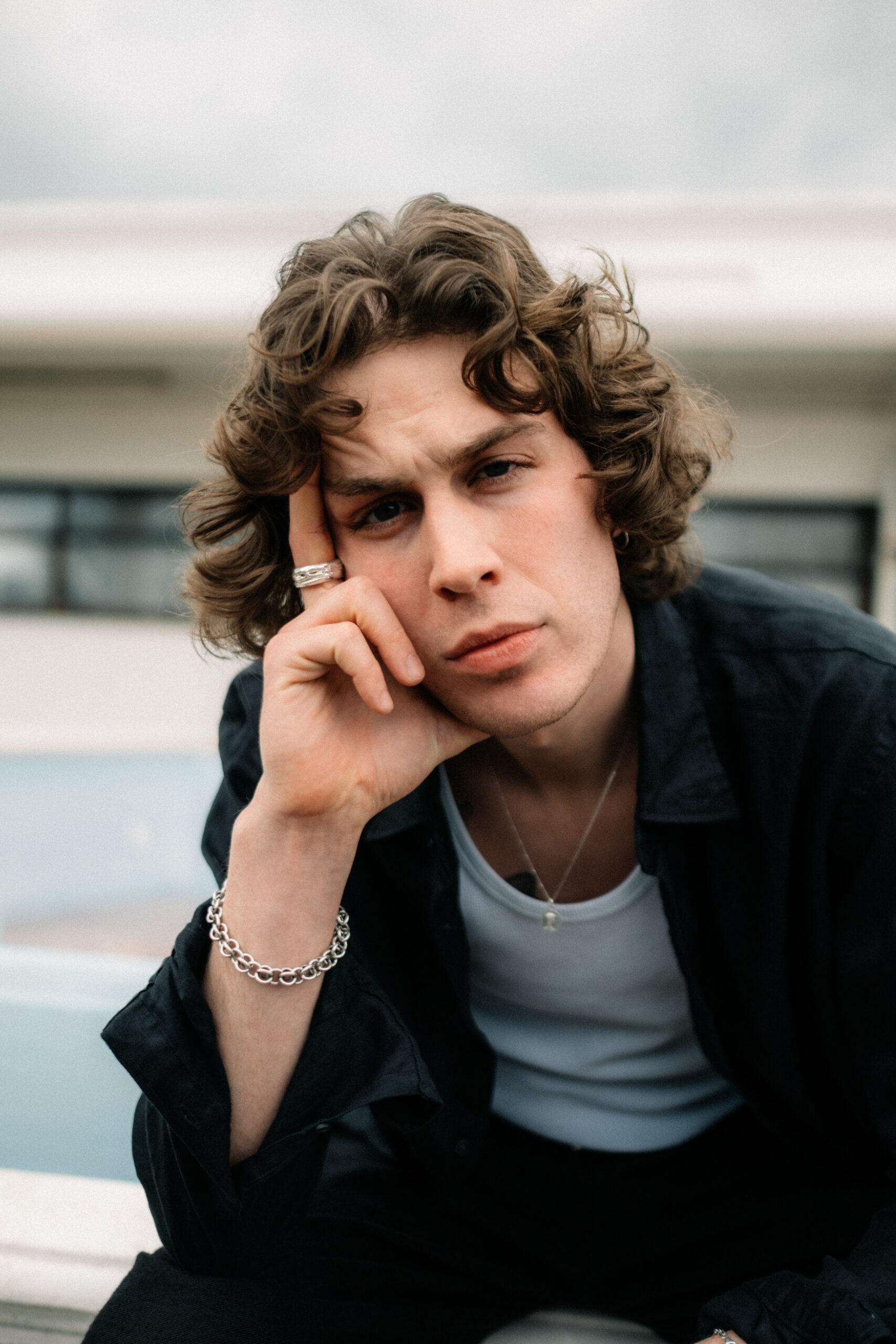 Fil Bo Riva a lansat “Modern Melancholia” - BRAVOnet