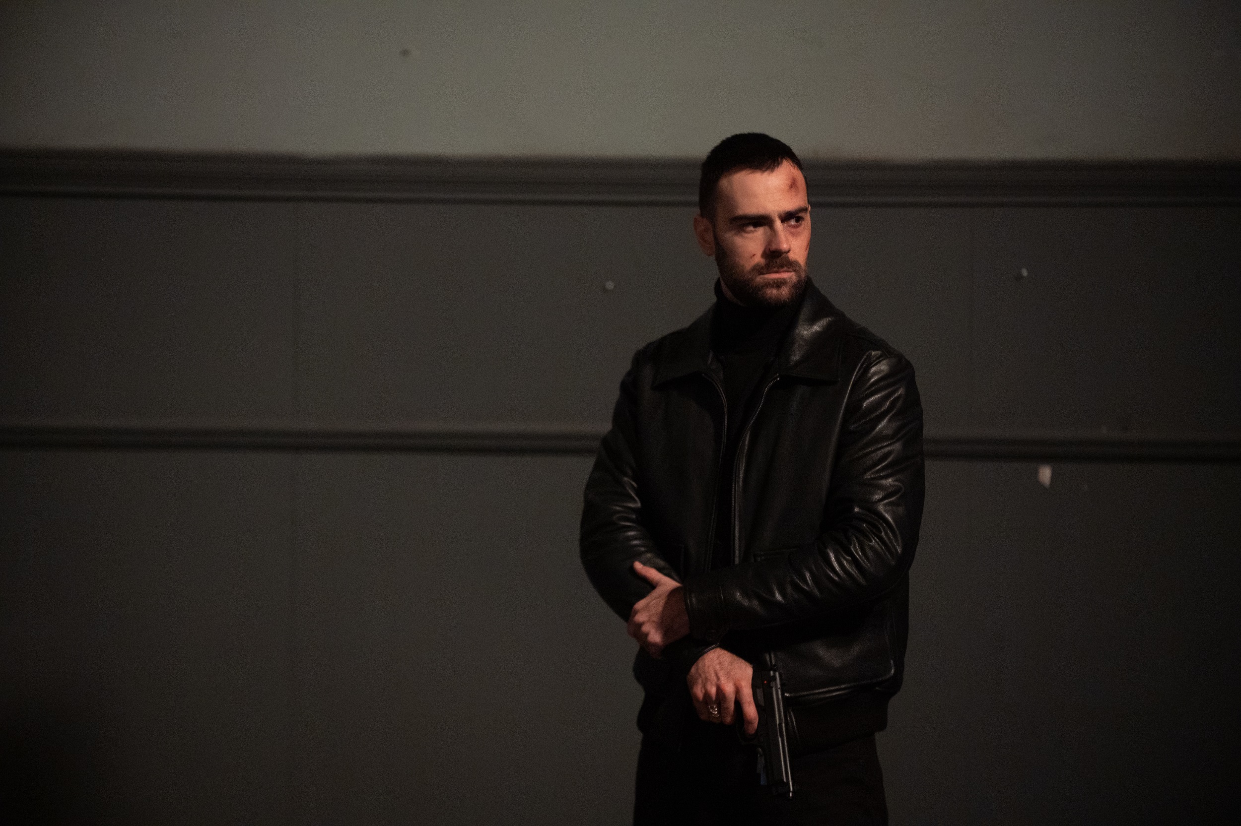 Tudor e cu un pas mai aproape de adevăr „Am om care știe ce a făcut Măcelaru cu frate-tu!” CLANUL – un nou episod, duminică, de la 2000