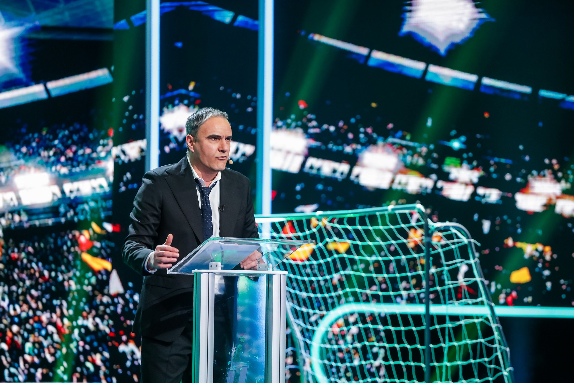 Gheorghe Hagi, apariție surprinzătoare pe scena iUmor. A făcut un roast acid în cadrul ediției speciale Super Goool