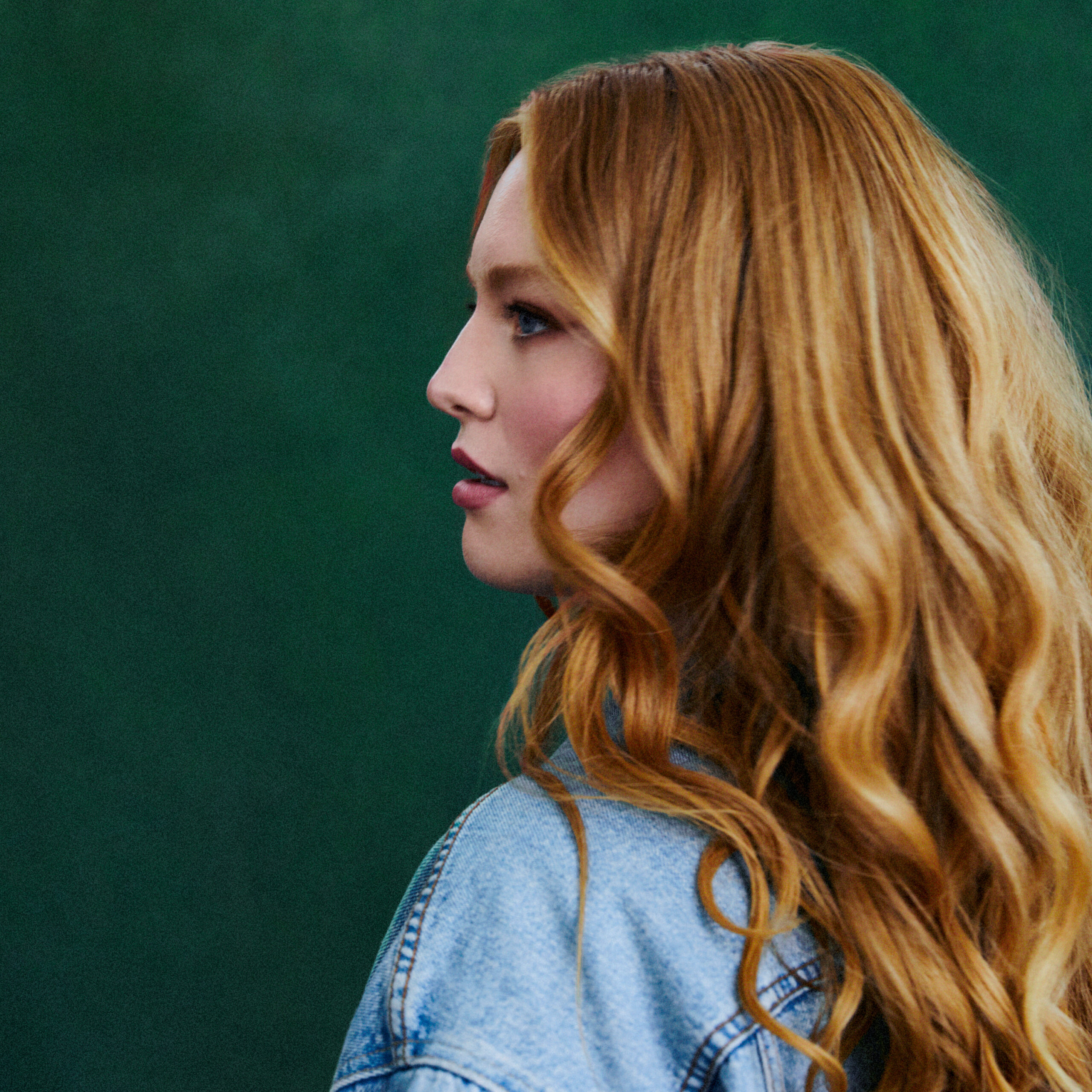 Freya Ridings a lansat albmul “Blood Orange”