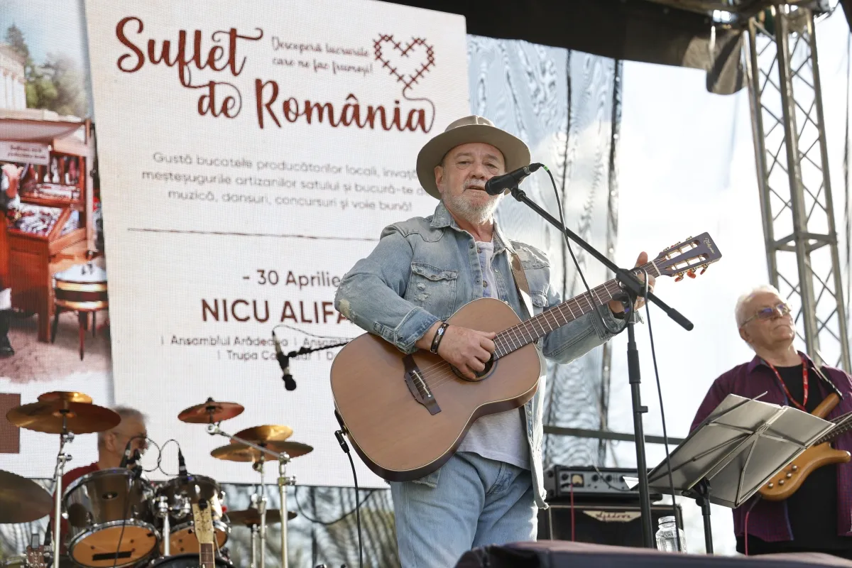 Nicu Alifantis, sărbătorit în festivalul Suflet de România