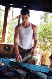 SHAWN_MENDES_BY_FASHION_TO_MAX2