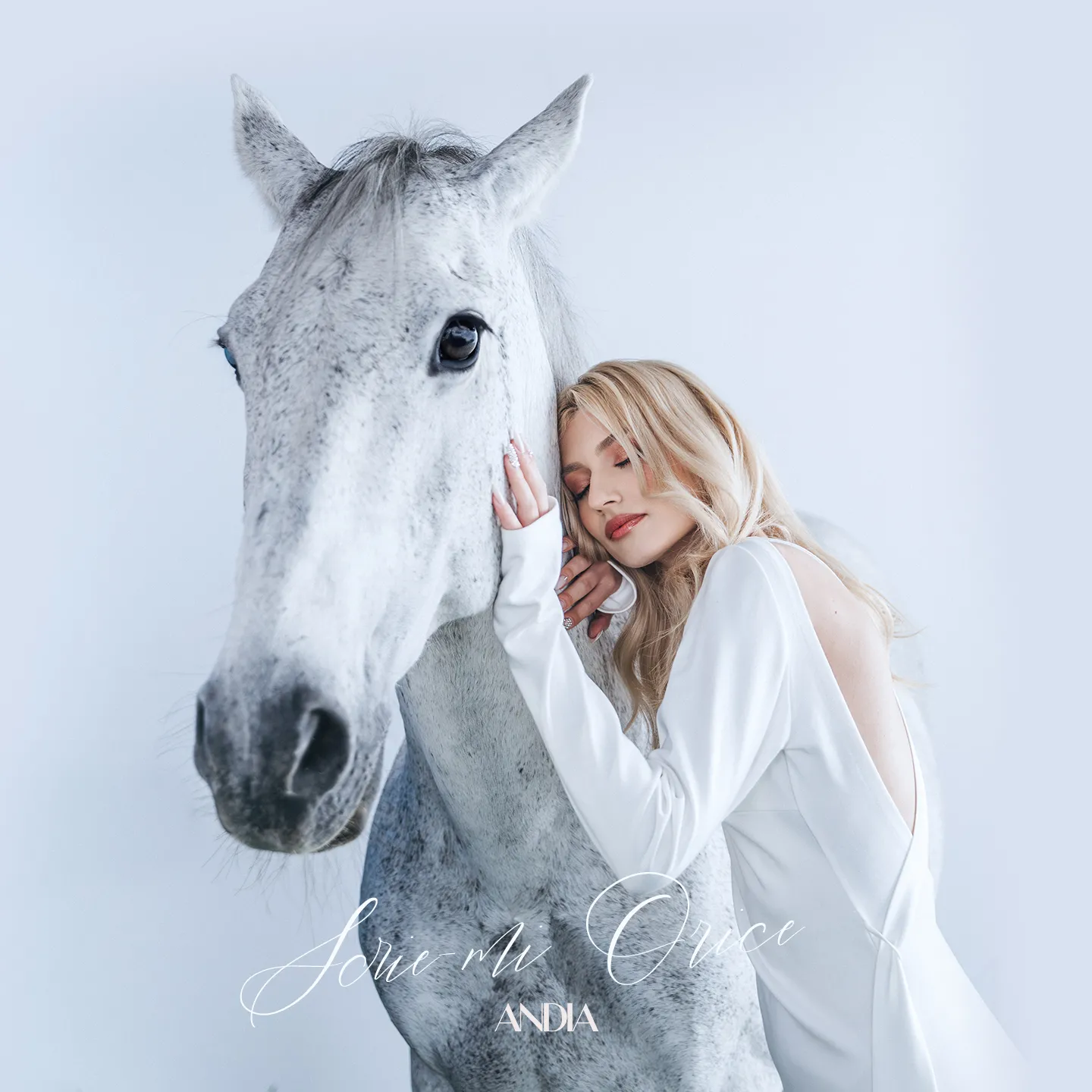 Andia lansează un nou single de pus pe repeat, „Scrie-mi orice”